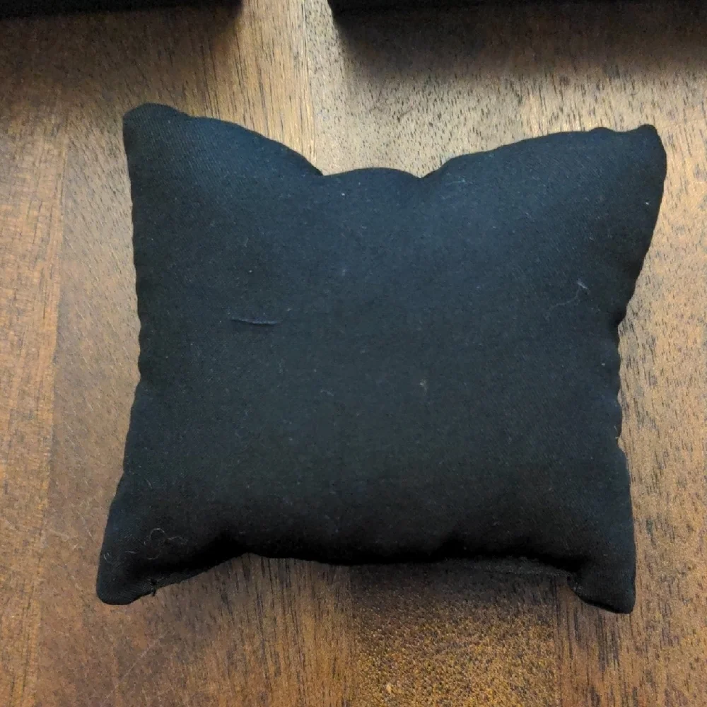 Coach Black Box Set with Cushion